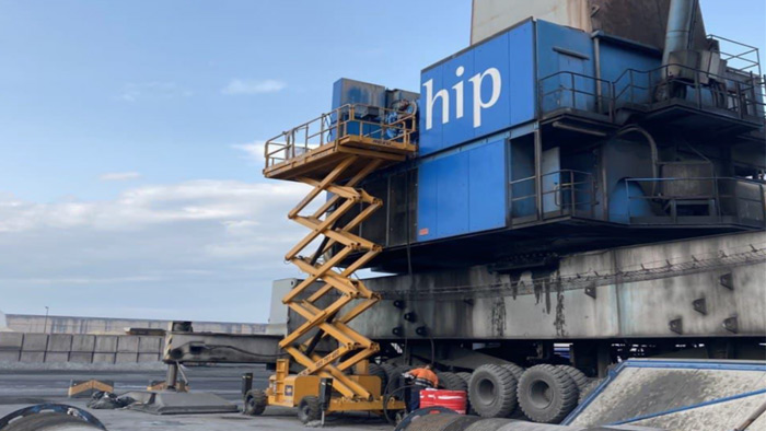 Intervención pericial Criteria: siniestro por avería de maquinaria de grúa portuaria móvil en el puerto de Gijón